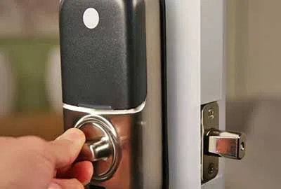 Affordable Locksmith Services Chicago, IL 312-288-7582 Affordable Locksmith Services Chicago, IL 312-288-7582 - locksmith-key-service-01